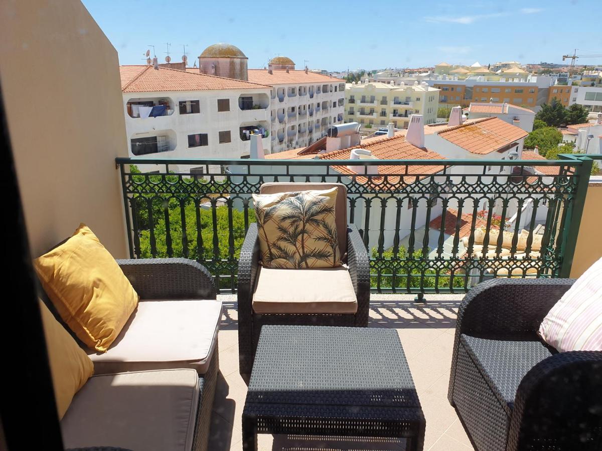 Oura Beach T1 Apartment Coral , Close To The Strip, Swimming Pool, Wi Fi, A/C Albufeira Eksteriør bilde
