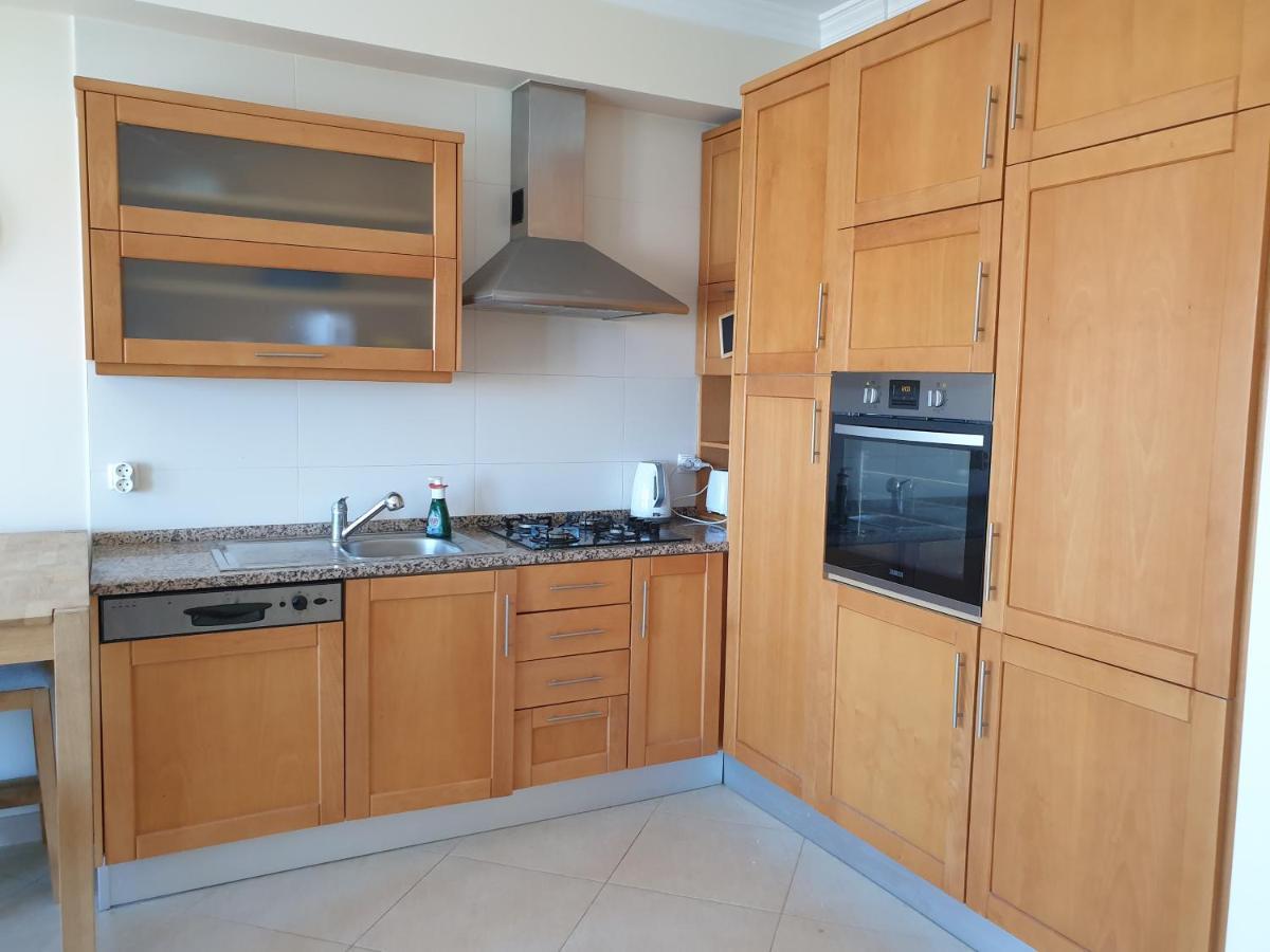 Oura Beach T1 Apartment Coral , Close To The Strip, Swimming Pool, Wi Fi, A/C Albufeira Eksteriør bilde